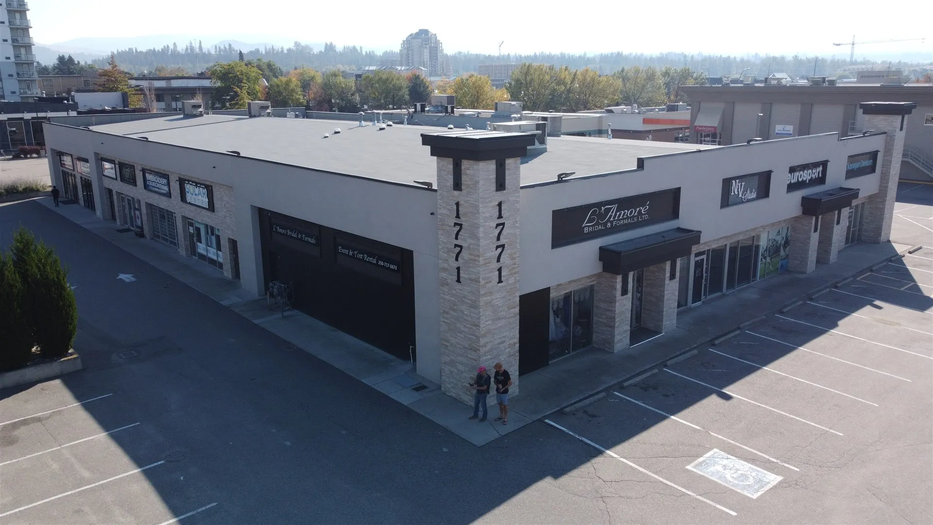 1771 Cooper Road, Kelowna