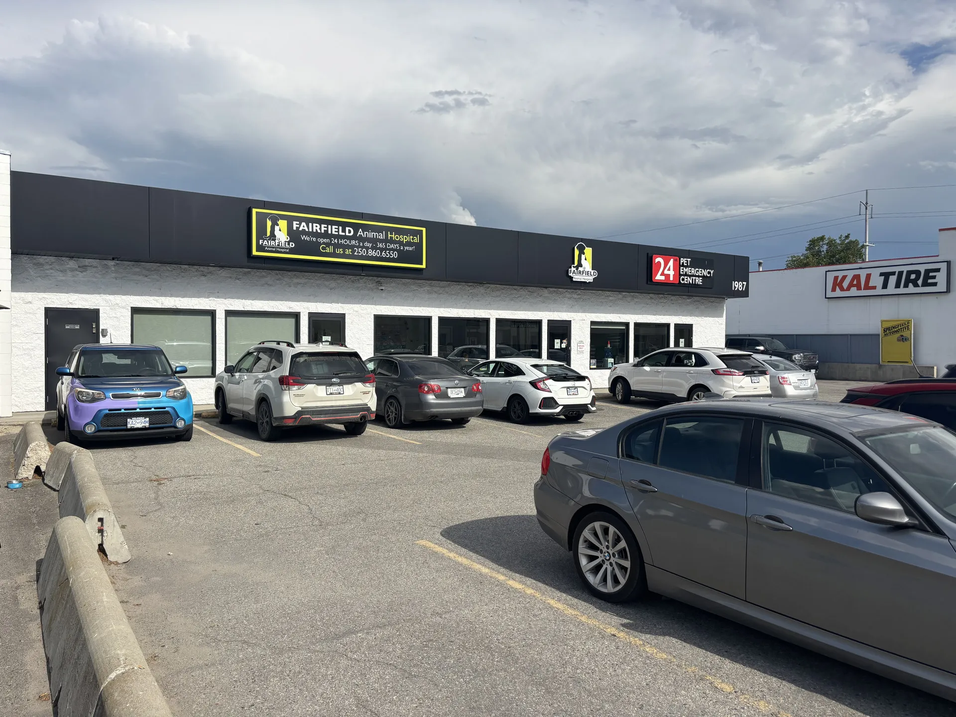 1987 Kirschner Road, Kelowna — full building and parking lot