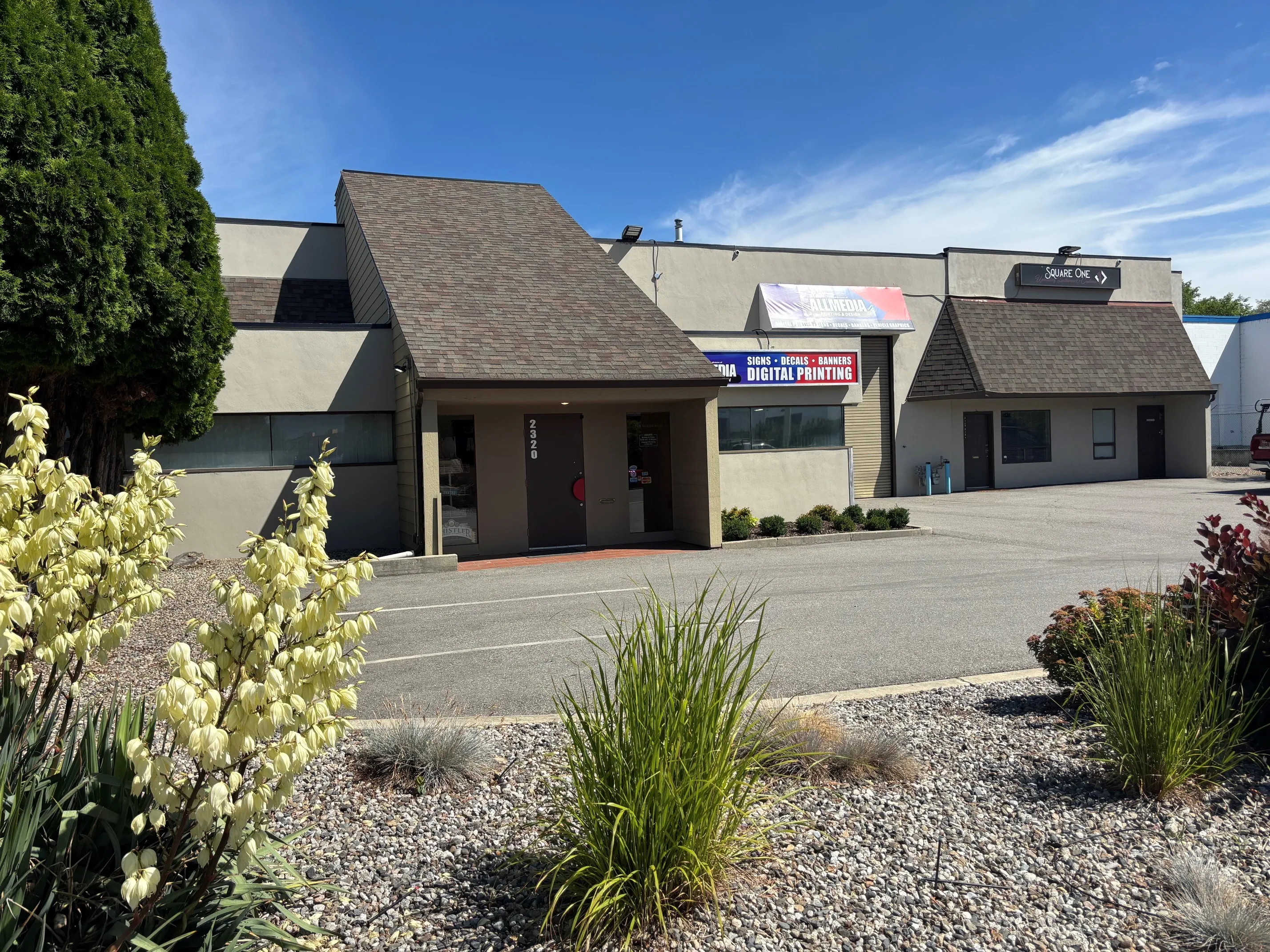 2320 – 2322 Hunter Road, Kelowna — left angle