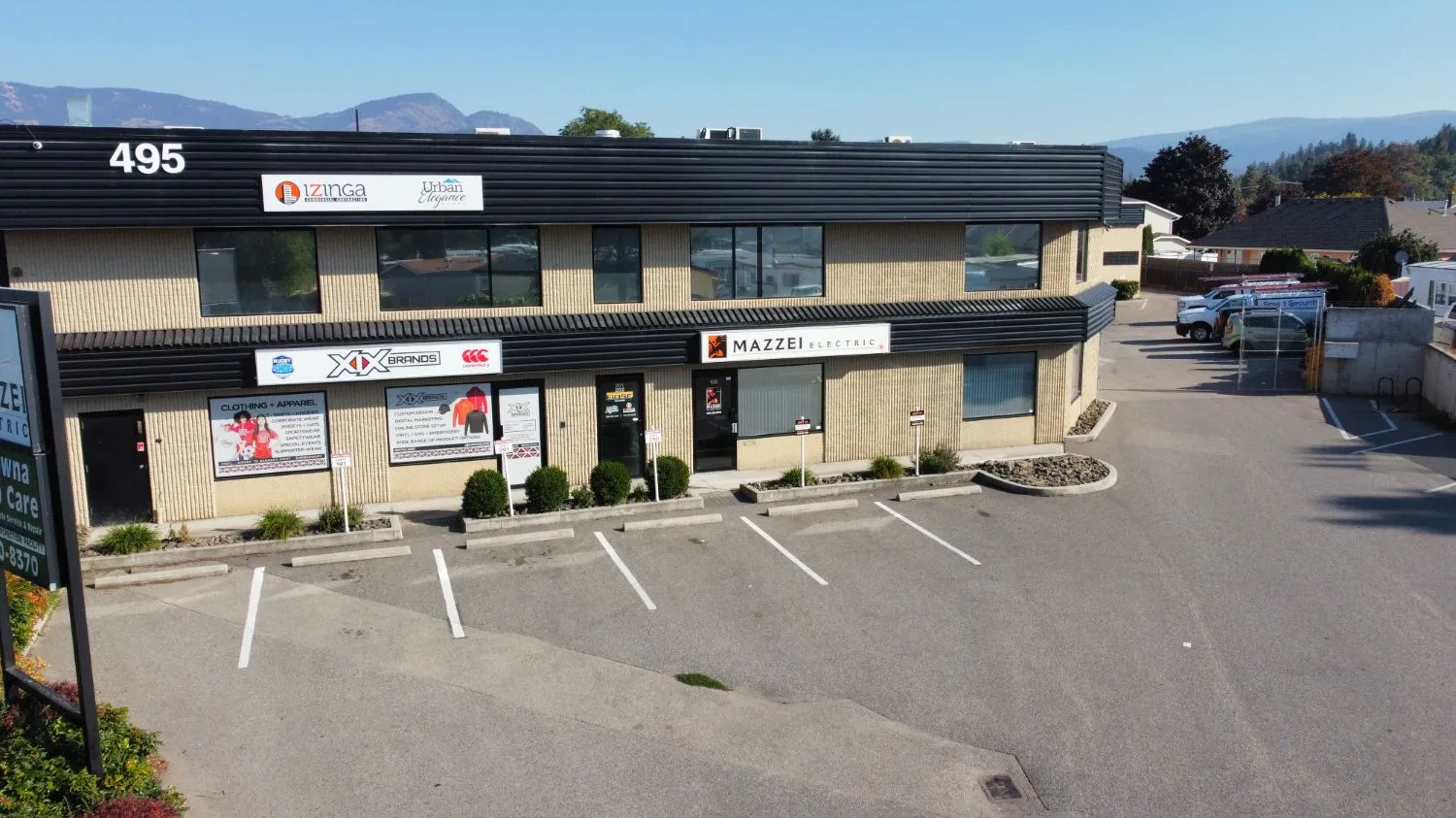 Aerial view of 495 Banks Road, Kelowna